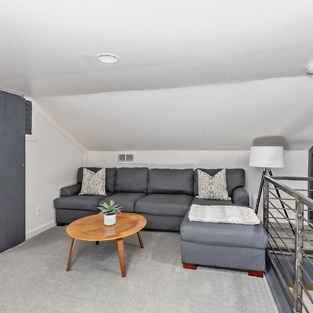 Hummingbird Apartment Saugatuck Exterior photo