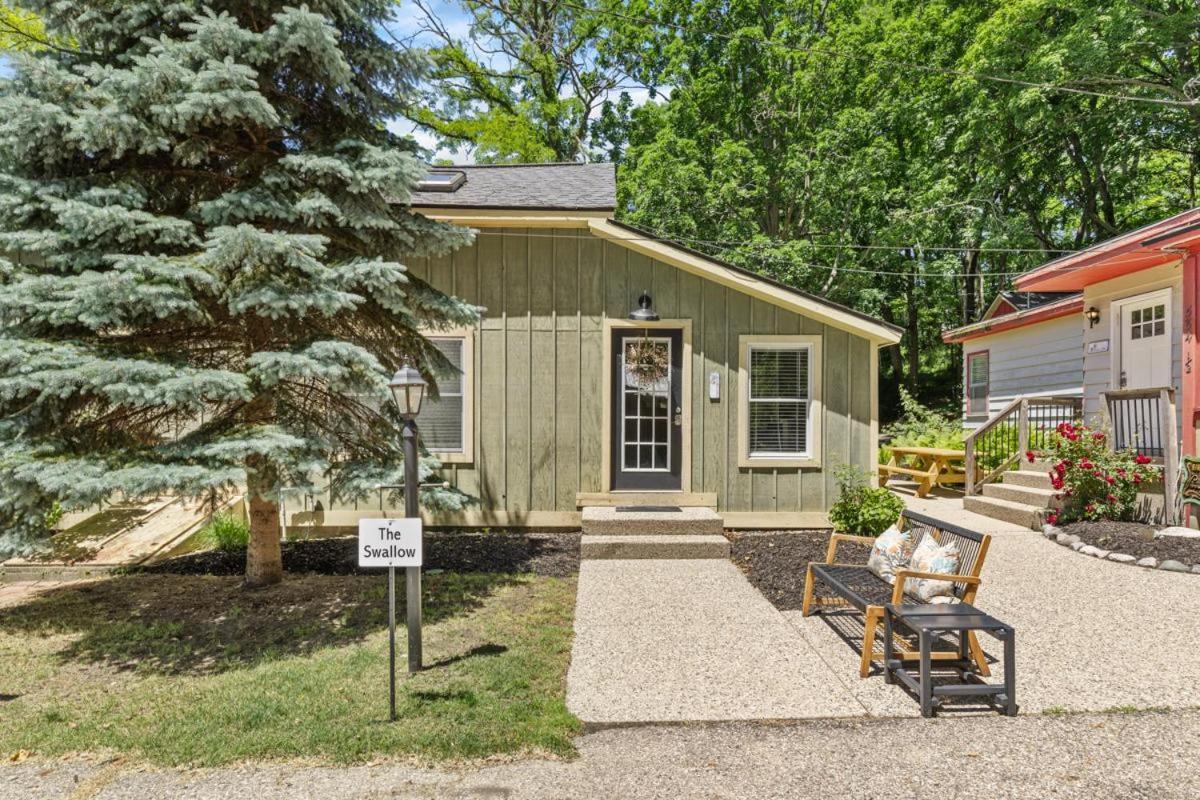 Hummingbird Apartment Saugatuck Exterior photo
